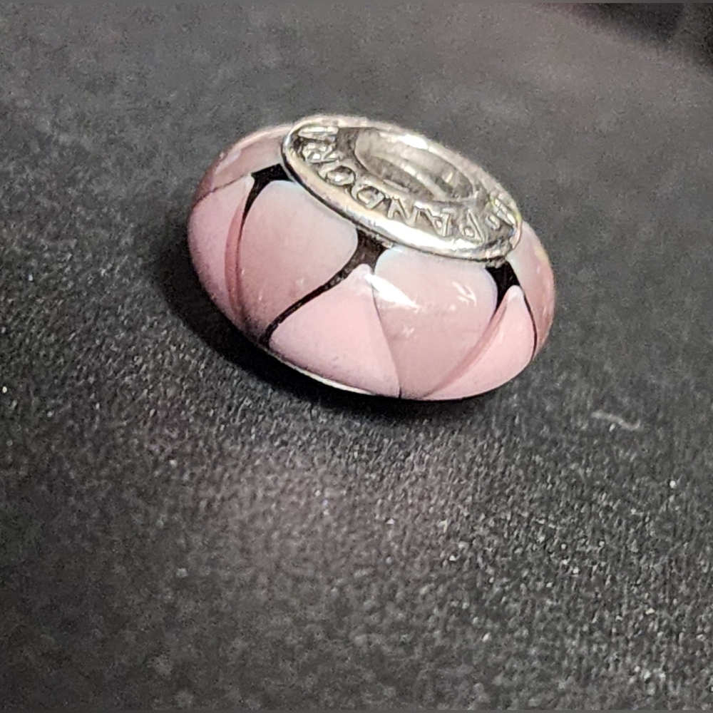 AUTHENTIC PANDORA CAPTIVATING PURPLE MURANO BEAD